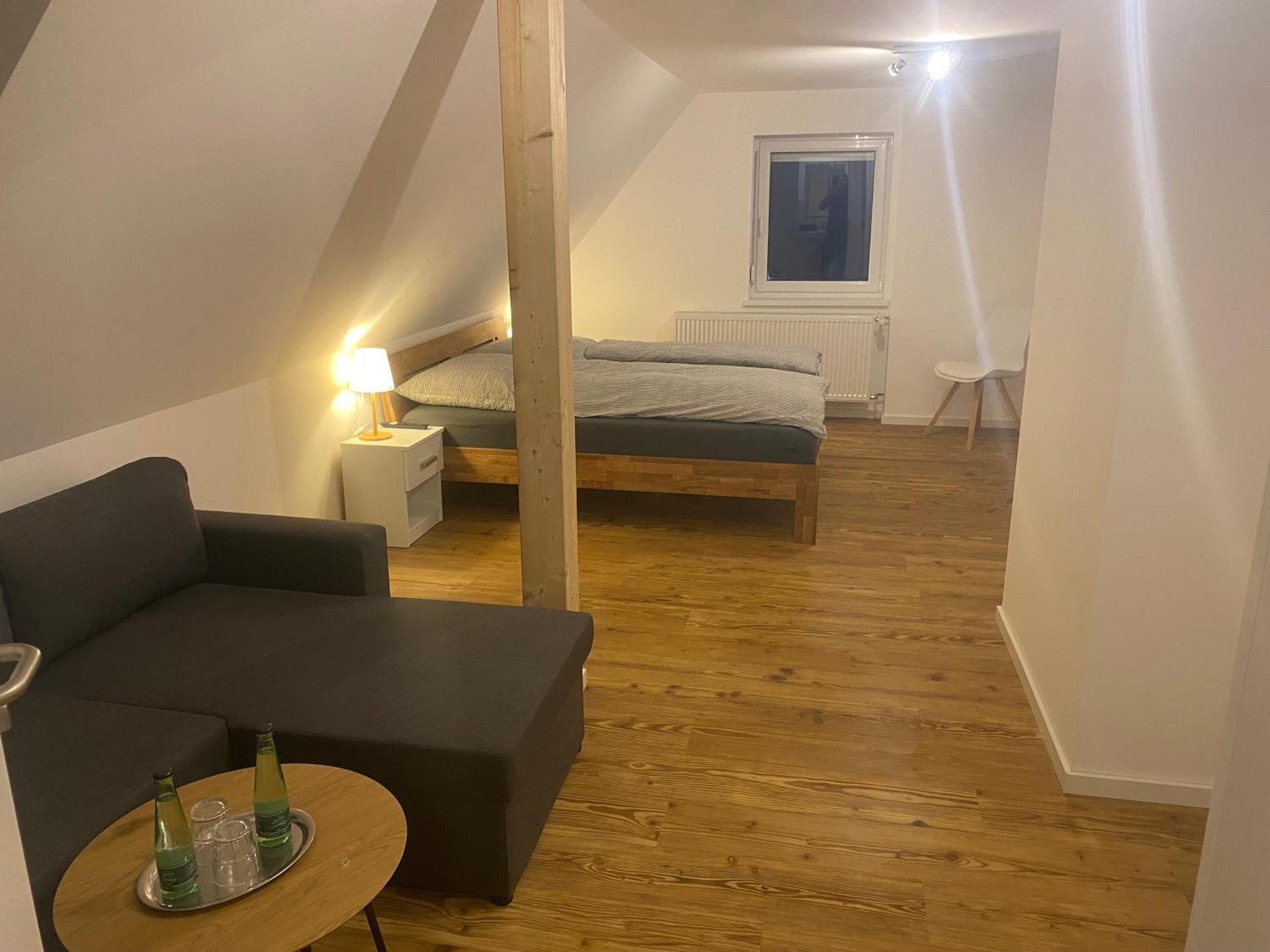 Hotel Konditorei Cafe Dora 뮨흐베르크 외부 사진